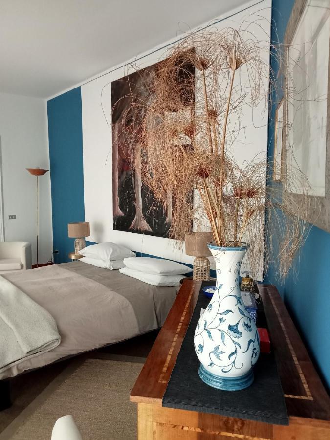 ナポリ Altera Domus Bed & Breakfast エクステリア 写真